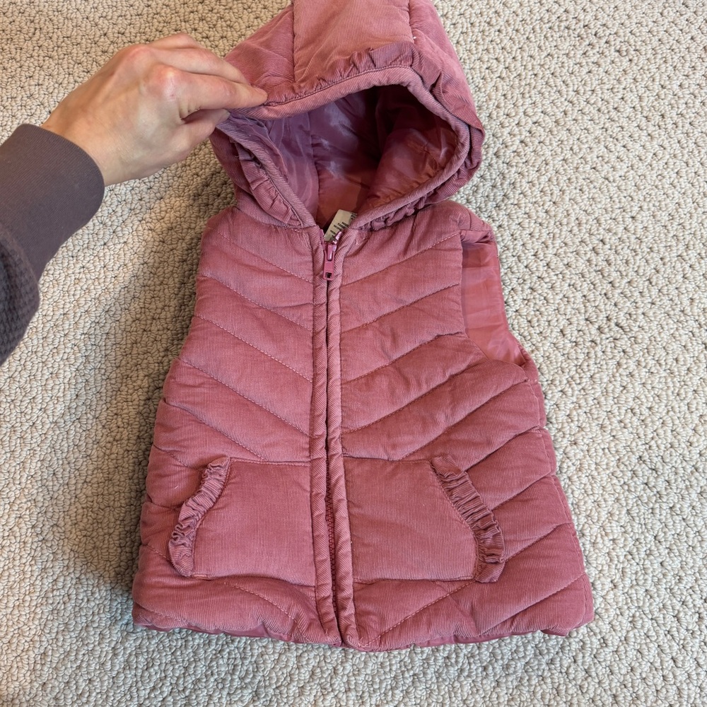 Aspen Kids Puffy hooded Vest 18months